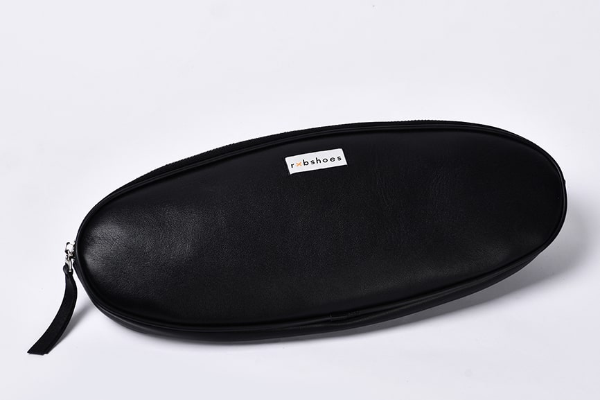 Премиум чехол для кожаных или замшевых тапочек черный