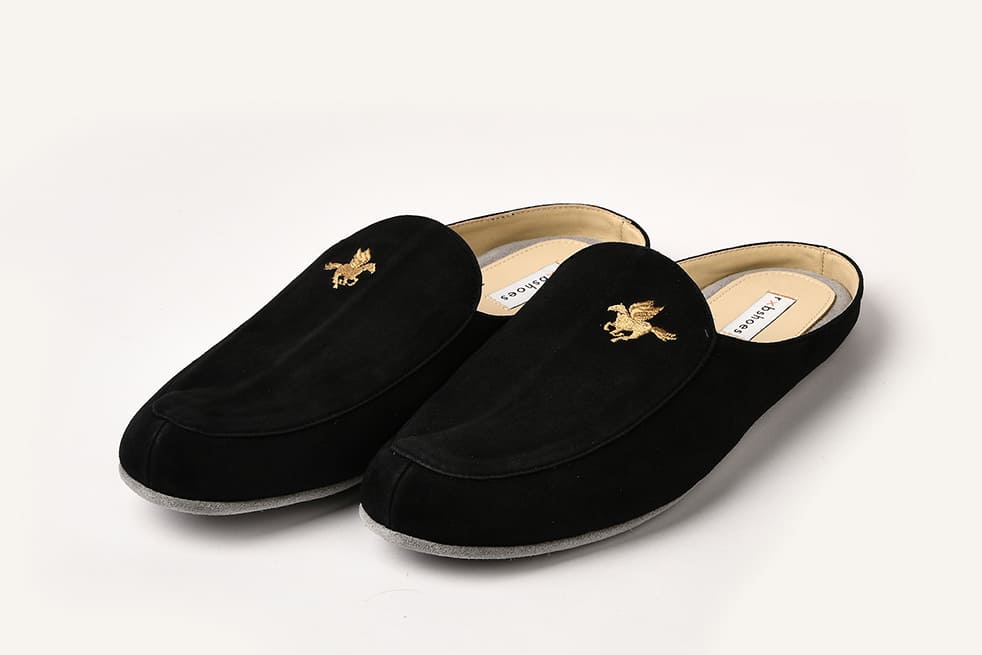 Мужские тапочки из замши черные "Пегас"