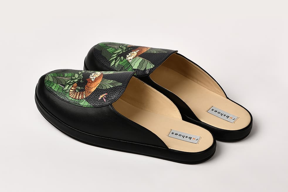 Женские клоги/тапочки из кожи "Панда"