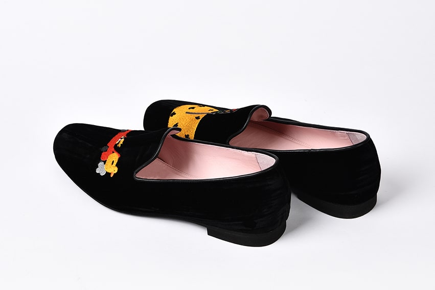 Слиперы женские из бархата черные "В отпуск"