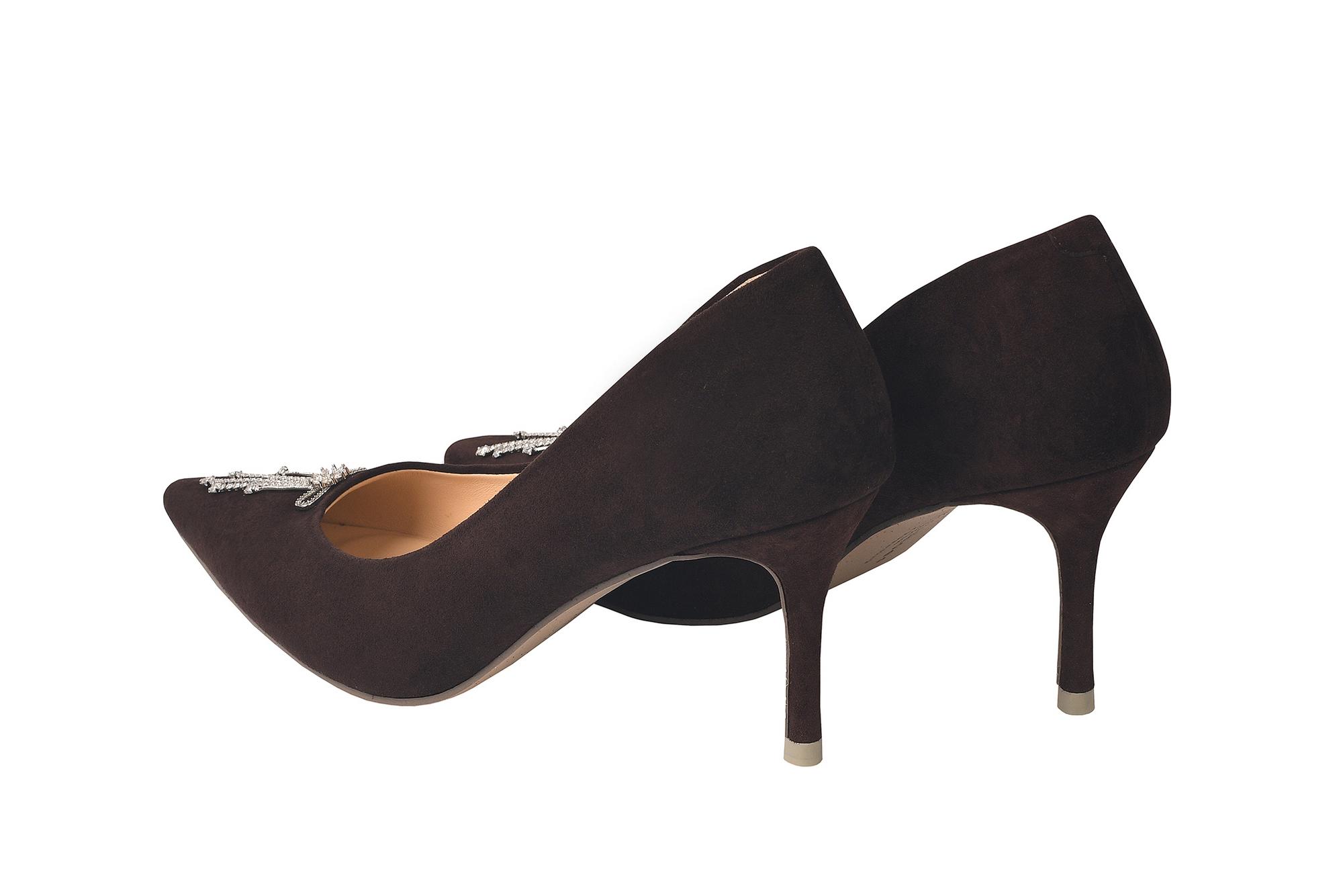 Туфли из итальянской замши «Dark Chocolate» с брошью