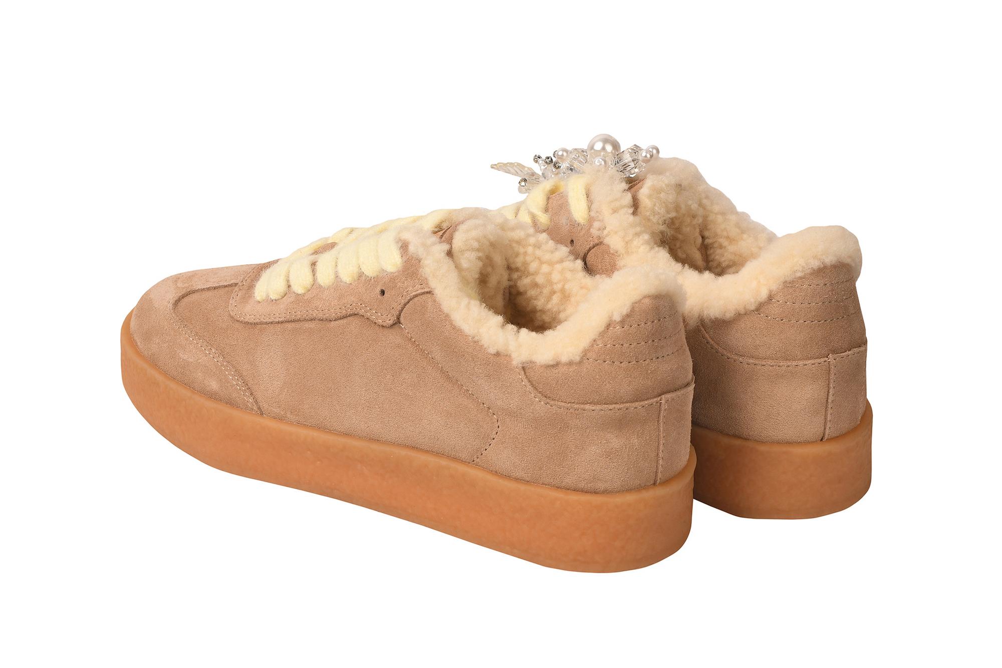 Зимние кеды из замши «Caramel Cream»