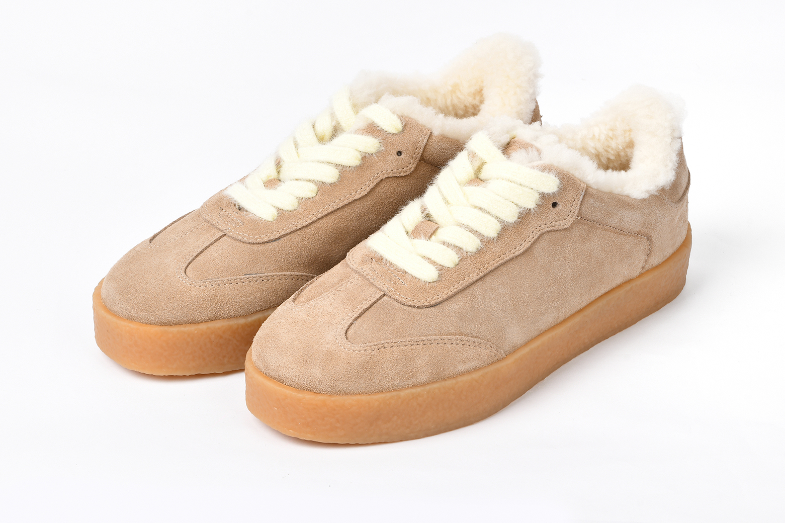 Зимние кеды из замши «Карамель»