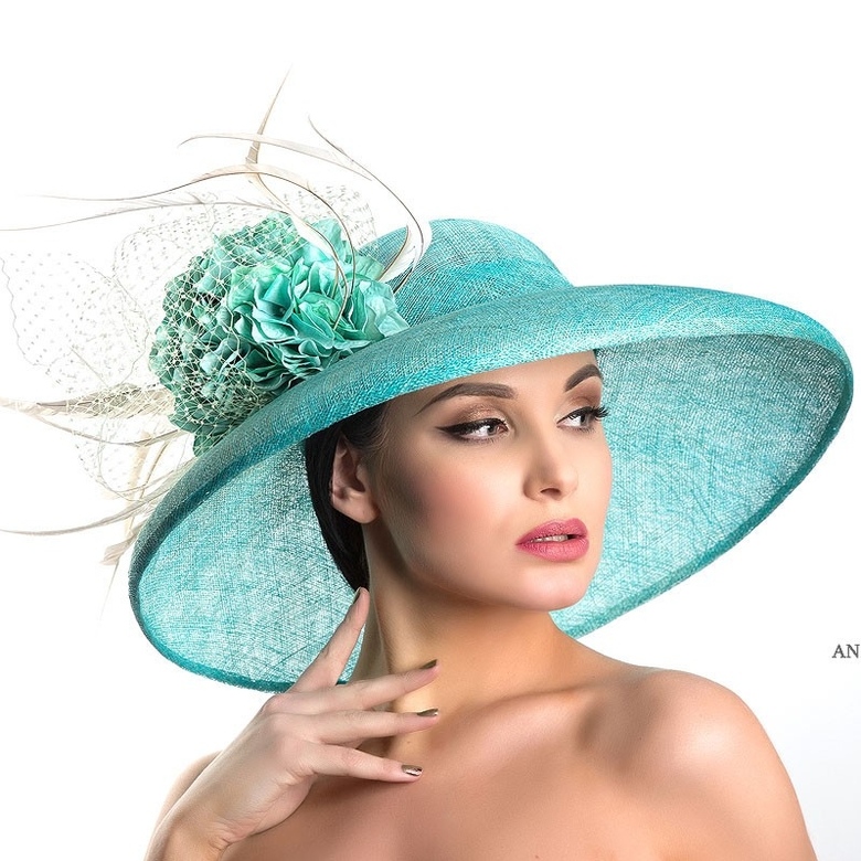 купить шляпу для скачек, купить шляпу в москве, Купить шляпу в Питере, шляпа для фотосессии, шляпа с цветами, шляпа с вуалью, дизайнерская шляпа, Анна Андриенко, бирюзовая шляпа, голубая шляпа, мятная шляпа, шляпа для свадьбы, вечерняя шляпа, шляпа из синамей,