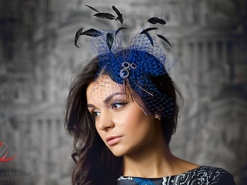 Шляпка, вуалетка, Анна Андриенко, ручная работа, черная шляпка, черная вуалетка, вечерняя шляпка, вечерняя вуалетка, шляпка с цветами, вуалетка с цветами, шляпка с перьями, вуалетка с перьями, шляпка с вуалью, шляпка для праздника, вуалетка для праздника, Шляпка для скачек, вуалетка для скачек, красивая шляпка, дизайнерская шляпка, бордовая шляпка, синяя вуалетка, красивая вуалетка, дизайнерская вуалетка, необычная шляпка