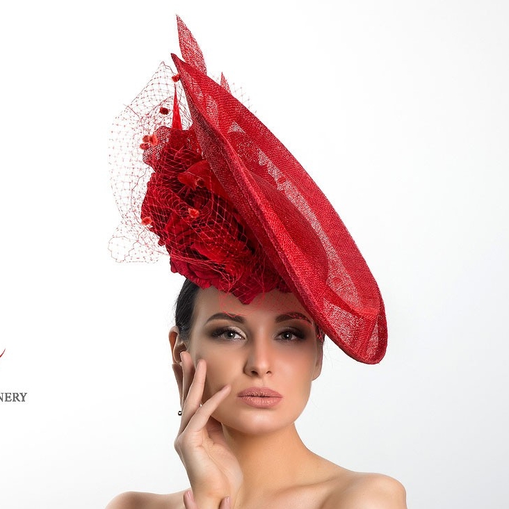 Шляпа, шляпа с полями, красная шляпа, шляпа с кружевом, широкополая шляпа, летняя шляпа, шляпа для скачек, шляпа с бантом, вечерняя шляпа, красивая шляпа, дизайнерская шляпа, Анна Андриенко, головные уборы, купитиь шляпу, купить шляпу в Питере, купить шляпу Спб, Anna Andrienko, hat, hats, millinery, купить красную шляпу из синамей