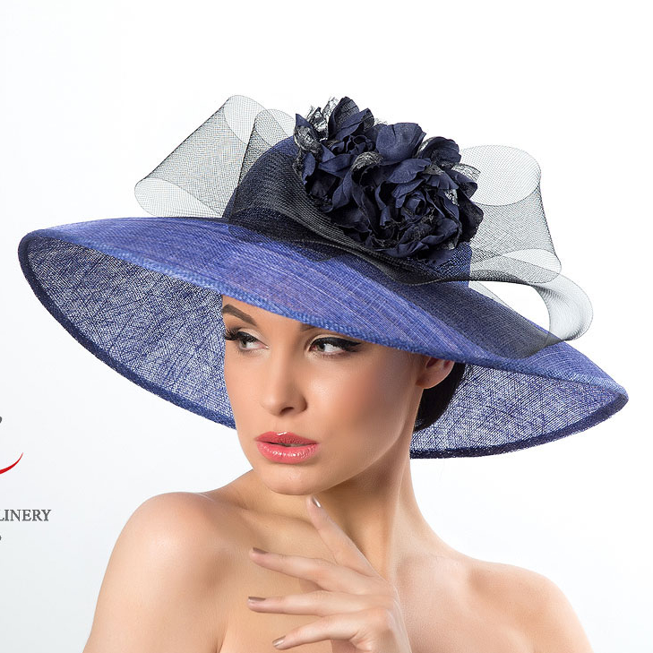 купить синюю женскую шляпку с широкими полями, синяя шляпка для скачек, купить шляпку в Москве, купить шляпку в питере, дизайнерская шляпка Анна Андриенко, шляпка из синамей, купи дорогую шляпку , летняя шляпка