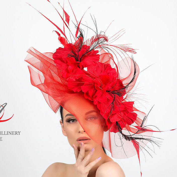 купить красную шляпу женскую, шляпу +с большими полями +и цветами купить, Анна Андриенко шляпки, светская шляпа , шляпы +для скачек купить +в москве, дизайнерские шляпа москва,