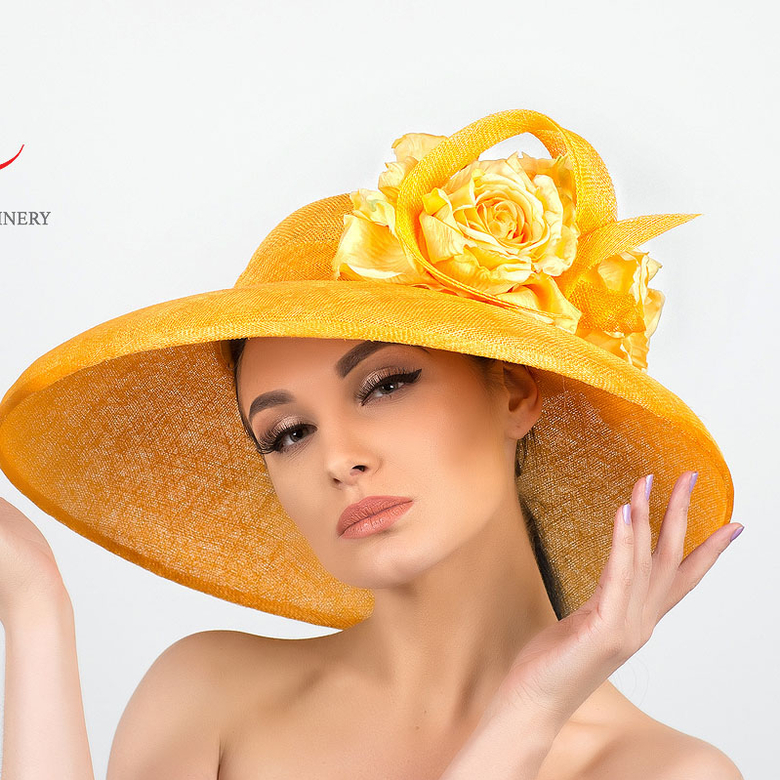 купить шляпу желтую, шляпы +из соломки синамей, купить широкополую шляпу женскую,летние шляпы женские +с полями купить ,  дизайнерские шляпки Анна Андриенко, шляпки для скачек,