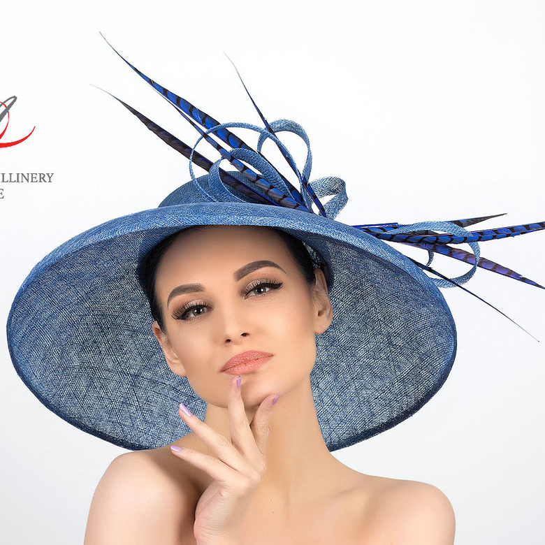 купить шляпу синюю, шляпы +из соломки синамей, купить широкополую шляпу женскую,летние шляпы женские +с полями купить ,  дизайнерские шляпки Анна Андриенко, шляпки для скачек,