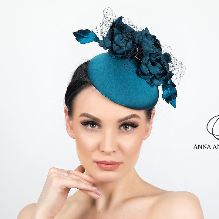 купить морская волна шляпку +с вуалью, шляпка +для скачек, женские шляпки спб, дизайнерские шляпки Анна Андриенко, свадебные шляпки вуалетки, шляпки питер, вечерние шляпки купить +в москве
