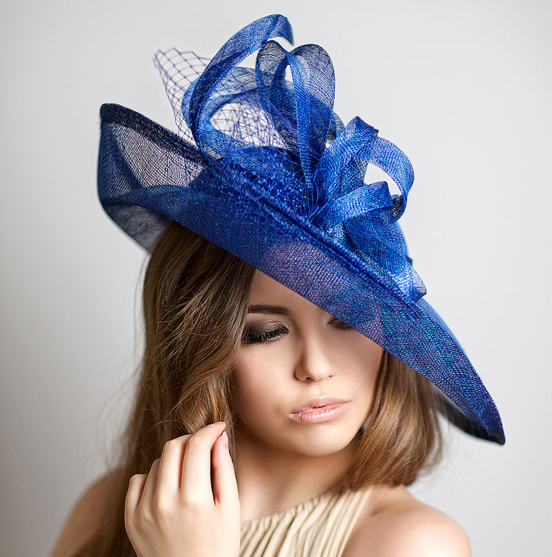 Шляпа, шляпа с полями, синяя шляпа, шляпа с вуалью, широкополая шляпа, летняя шляпа, шляпа для скачек, шляпа с вуалью, шляпа с бантом, вечерняя шляпа, красивая шляпа, дизайнерская шляпа, Анна Андриенко, головные уборы, купитиь шляпу, купить шляпу в Питере, купить шляпу Спб, Anna Andrienko, hat, hats, millinery
