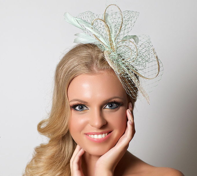 Шляпка, вуалетка, Анна Андриенко, ручная работа, мятная шляпка, свадебная шляпка, свадебная вуалетка, чикаго, гетсби, мятная, вуалетка, вечерняя шляпка, вечерняя вуалетка, мини шляпка, мини вуалетка, шляпка с перьями, вуалетка с перьями, шляпка с вуалью, шляпка для праздника, вуалетка для праздника, Шляпка для скачек, вуалетка для скачек, красивая шляпка, дизайнерская шляпка, молочная шляпка шляпка, молочная вуалетка, красивая вуалетка, дизайнерская вуалетка, необычная шляпка, Anna Andrienko, Hat, Hats, han