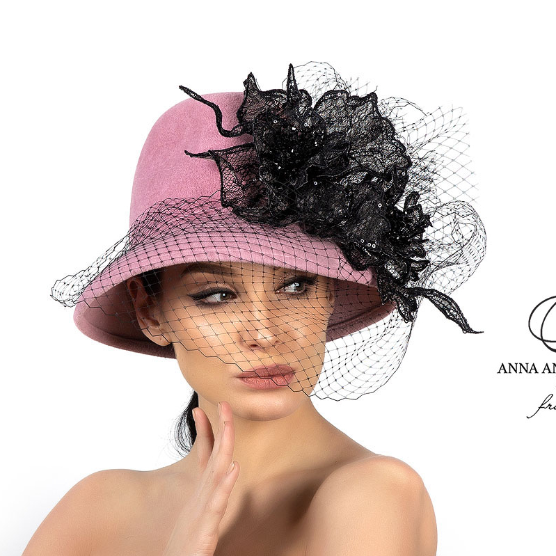 Женская розовая шляпа из велюра , дизайнерские головные уборы Анна Андриенко