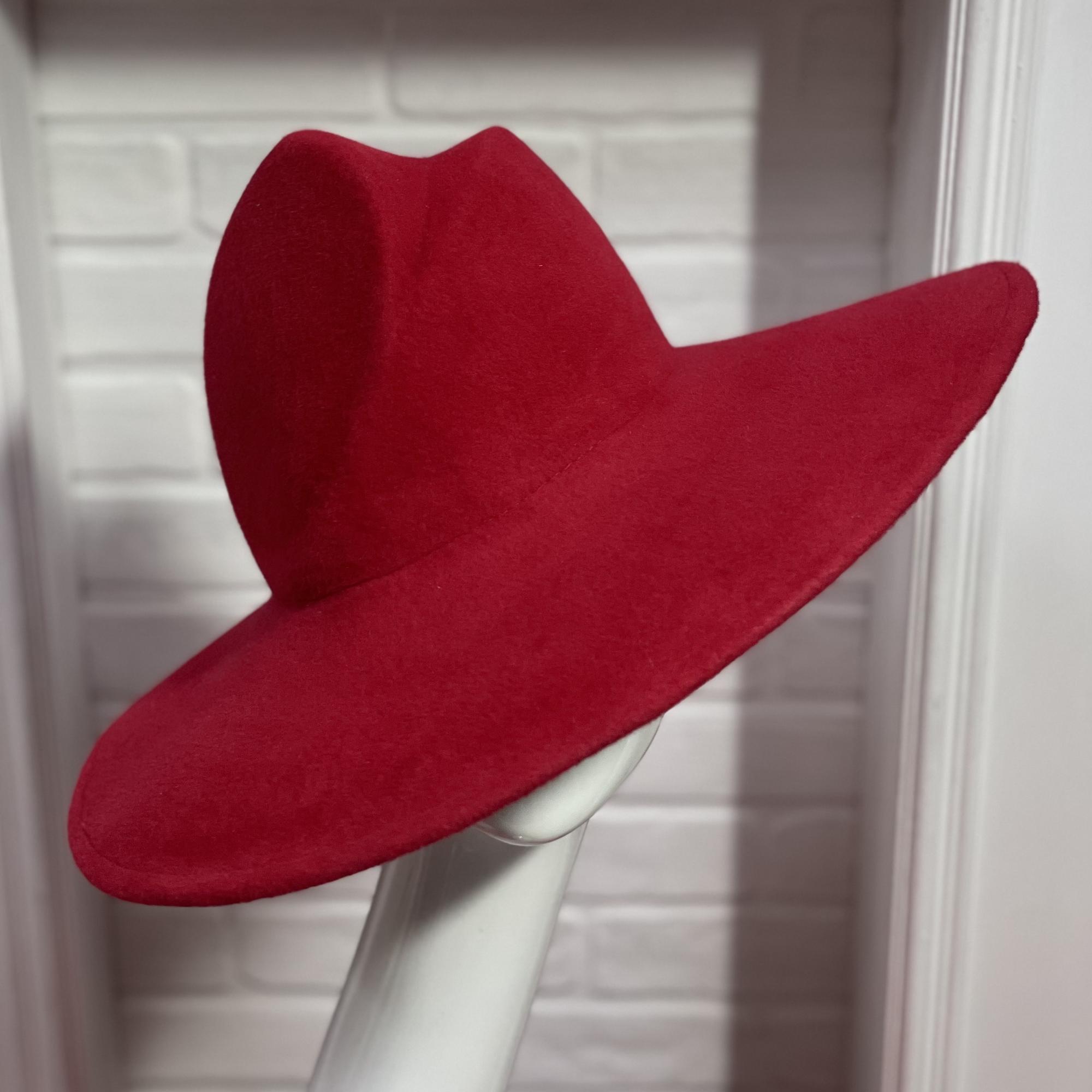 Женская широкополая шляпа из велюра красная, купить шляпу из велюра москва, красная шляпа с полями купить спб