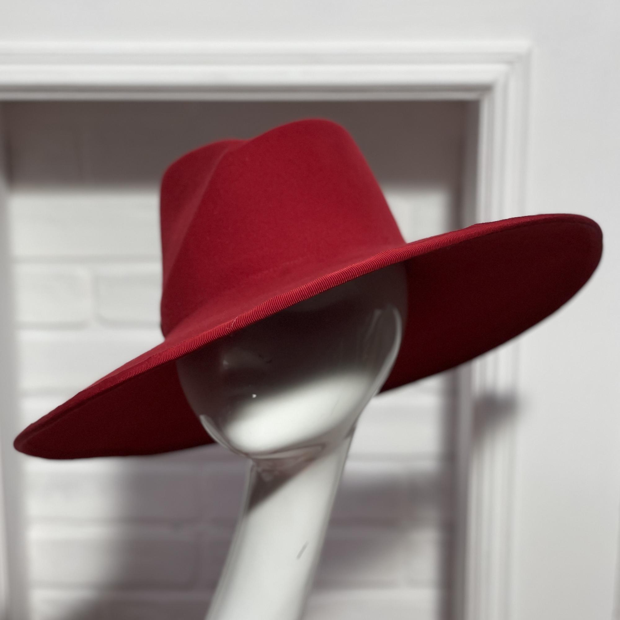 купить шляпу в москве, купить шляпу в Питере, женская шляпа с широкими полями, федора с широкими полями, красная шляпа, дизайнерская шляпа, Анна Андриенко