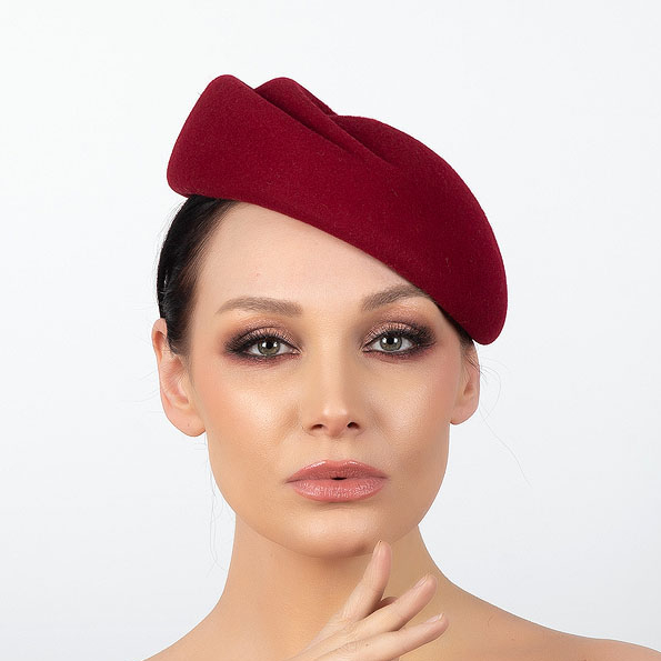 Шляпка таблетка бордовая из фетра, дизайнерские шляпки Анна Андриенко