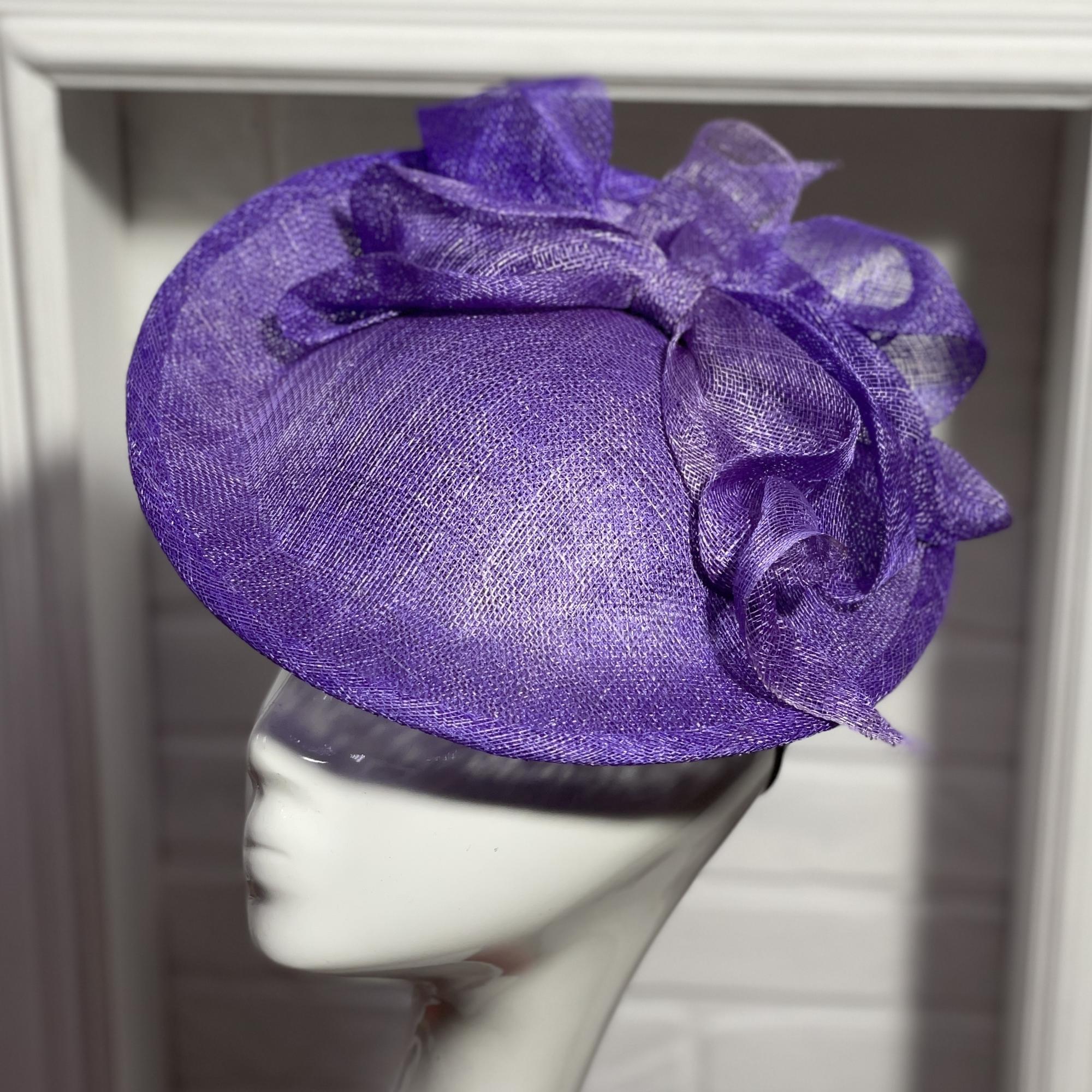 головной убор сиреневая вечерняя шляпка  для скачек