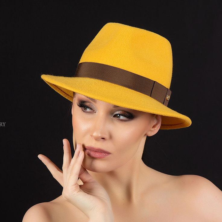 фетровая шляпа, шляпа из фетра, купить шляпу, классическая шляпа, Анна Андриенко, женская шляпа, осенняя шляпа, желтая шляпа, зимняя шляпа, весенняя шляпа, шляпа с полями