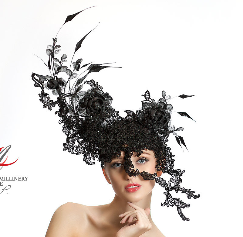 шляпа, черная шляпа, шляпа из кружева, кружевная шляпа, шляпа-маска, маска, вечерняя шляпка, шляпка для скачек, шляпка для фотосессии, ручная работа, дизайнерская шляпа, шляпа с цветами, шляпа с перьями, Анна Андриенко, Anna Andrienko, hats, hat, handmade, купить шляпу, шляпки в питере, шляпки спб, купить вечернюю шляпку, купить золотую шляпку, купить золотую маску
