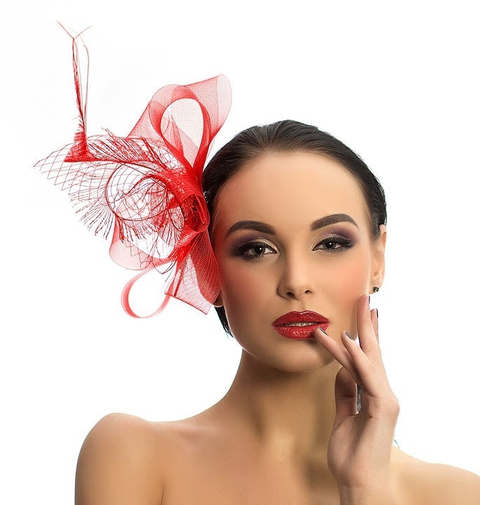 купить красную вечернюю вуалетку с перьями, купить красную вечернюю шляпку, купить красную шляпку для скачек, купить свадебную вуалетку, купить шляпку с вуалью, купить шляпку для фотосессии, купить шляпку для праздника, купить шляпку для свадьбы