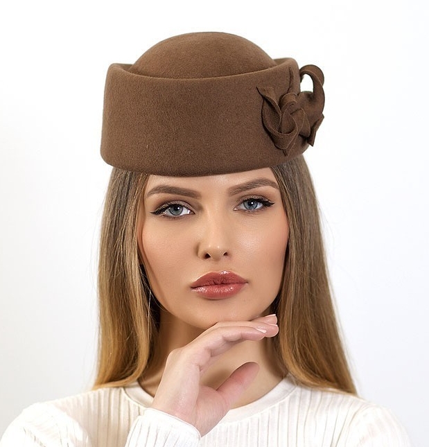 шляпка, пилотка, фетровая шляпка, шляпка таблетка, женская шляпка, коричневая шляпка, осенняя шляпка, весенняя шляпка, таблетка, купить пилотку, купить шляпку, Анна Андриенко