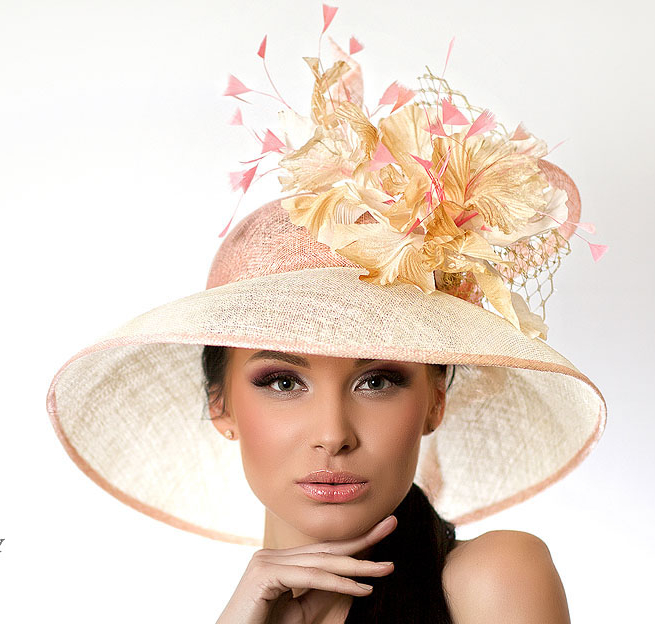 шляпка, вечерняя шляпка, шляпа, вечерняя шляпа, Анна Андриенко, ручная работа, синамей, котельная шляпка, шляпа для скачек, шляпка для скачек, дизайнерская шляпка, черная шляпка, шляпа для вечера, вечерняя шляпа, шляпка для скачек, коктейльная шляпка, шляпка для праздника, черная шляпа, черная шляпка, головной убор, белая шляпка, белая шляпа, лиловая шляпа, розовая шляпа