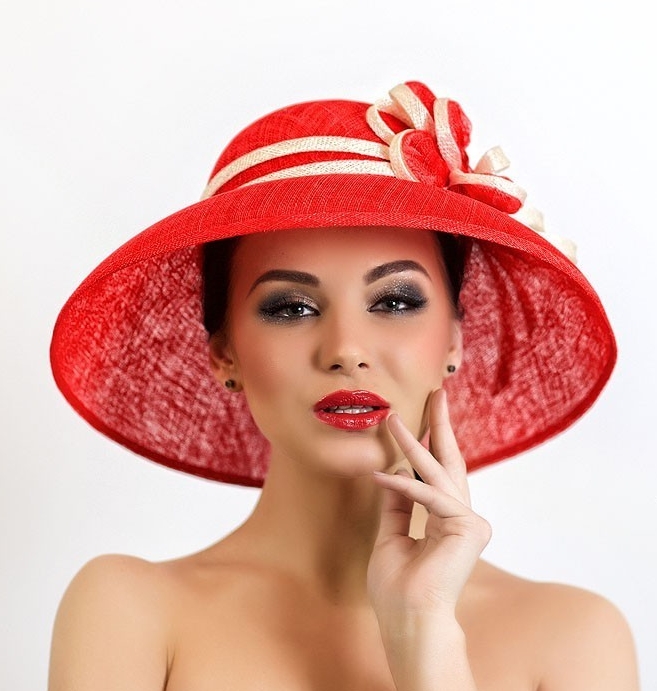 красная шляпа, широкополая шляпа, шляпа с полями, купить шляпу, женская шляпа, шляпа с круглой тульей, шляпа с цветком, шляпа из синамей6 Летняя шляпа, вечерняя шляпа, шляпа для праздника, шляпа для свадьбы, шляпа для скачек, дизайнерская шляпа Анна андриенко