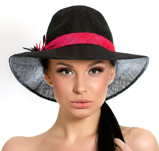 Шляпа, шляпа с полями, черная шляпа, шляпа с бантом, широкополая шляпа, летняя шляпа, шляпа для скачек, шляпа с вуалью, шляпа с бантом, вечерняя шляпа, красивая шляпа, дизайнерская шляпа, Анна Андриенко, головные уборы, купить шляпу, купить шляпу в Питере, купить шляпу Спб, Anna Andrienko, hat, hats, millinery, красная шляпа, черная летняя шляпа