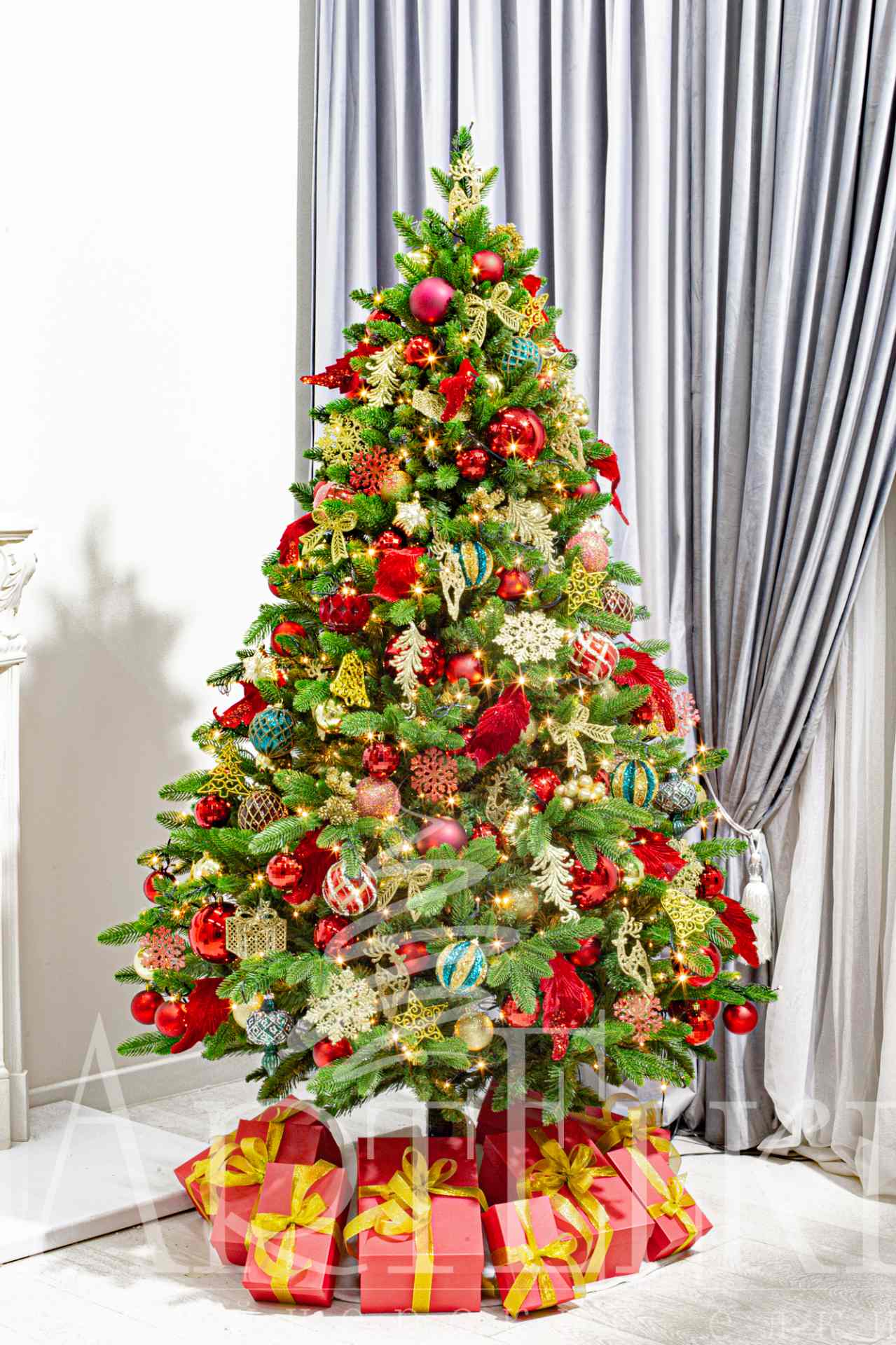 Елка "Канун Рождества"