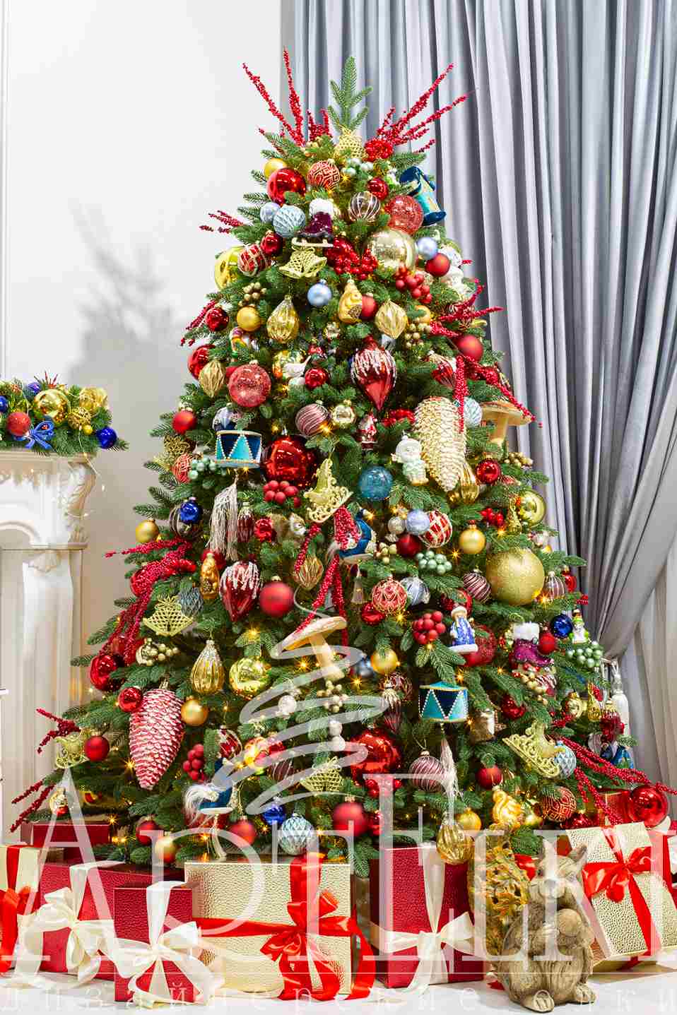 Елка "Лесная карусель"