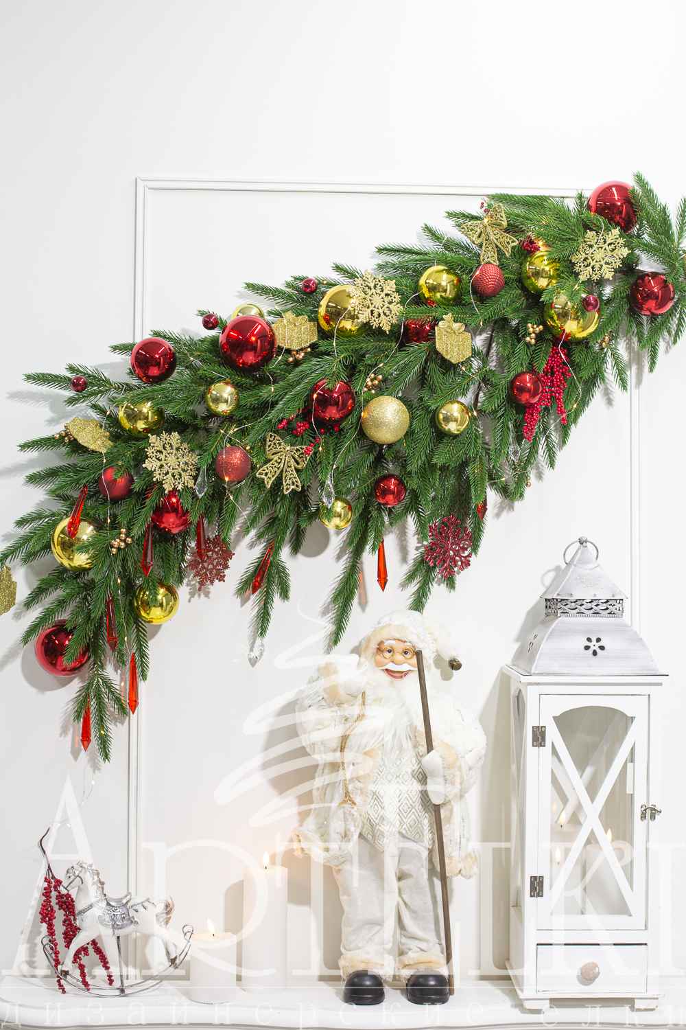 Еловая гирлянда-капля "Красно-золотая"