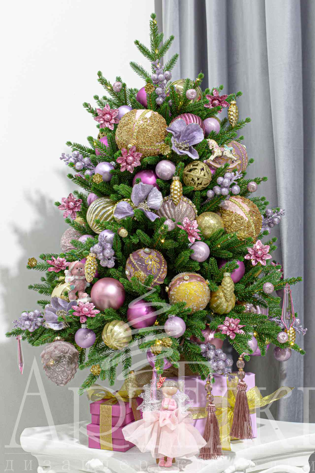 МИНИ елочка "Королевская грация"