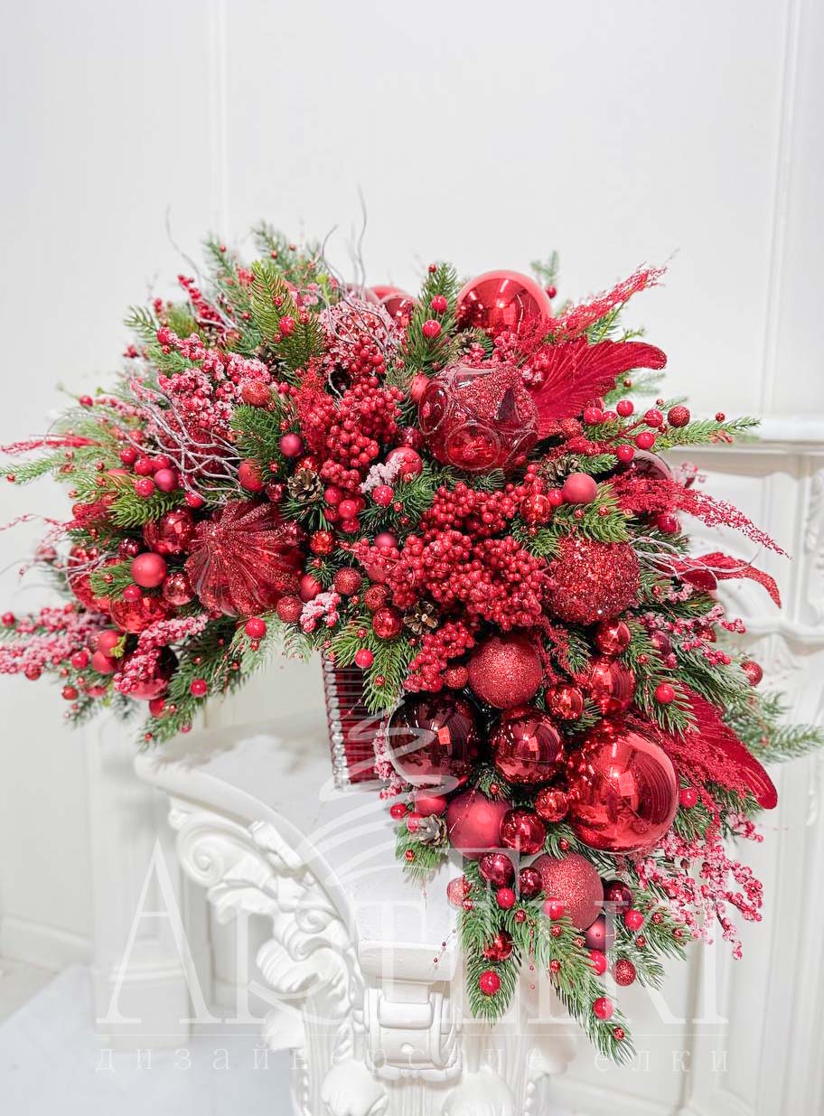 Новогодняя композиция "Огни Москвы"