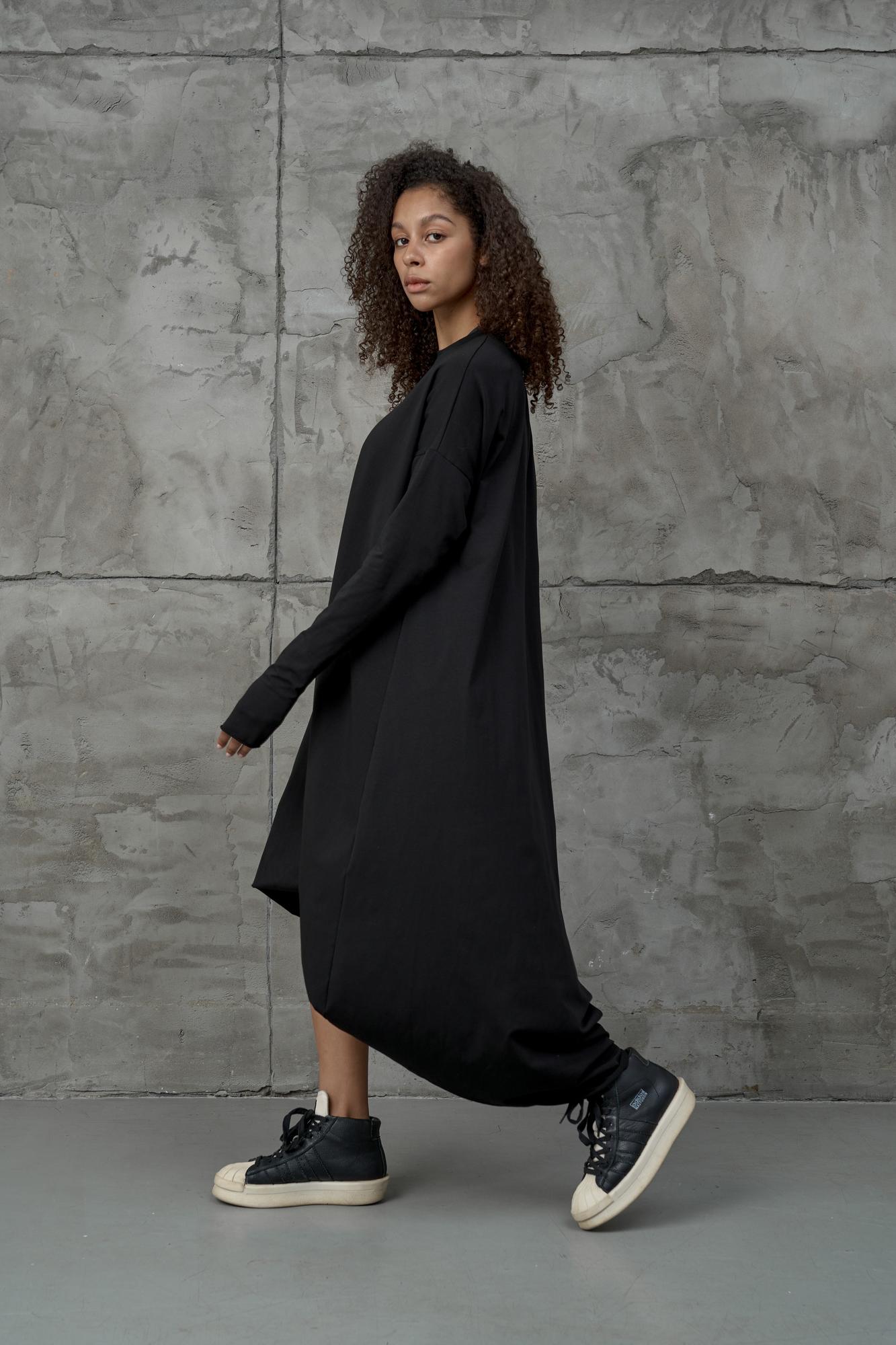 Платье с лямкой