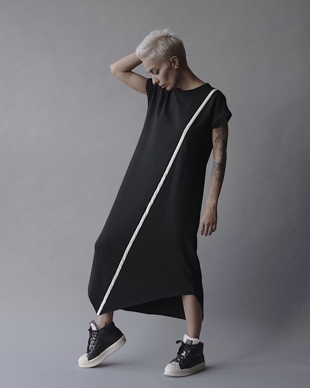 Платье LP с коротким рукавом