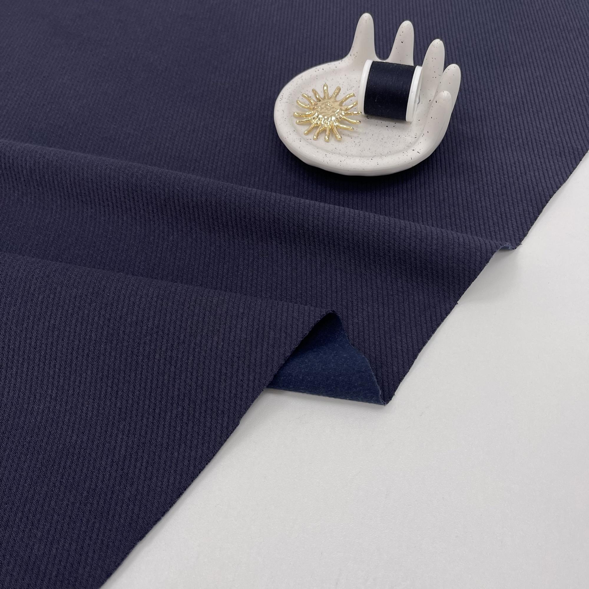 Фактурный дабл трикотаж с начесом. Синий чай