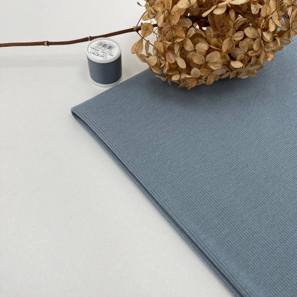 Вязаный велюровый трикотаж. Водная гладь