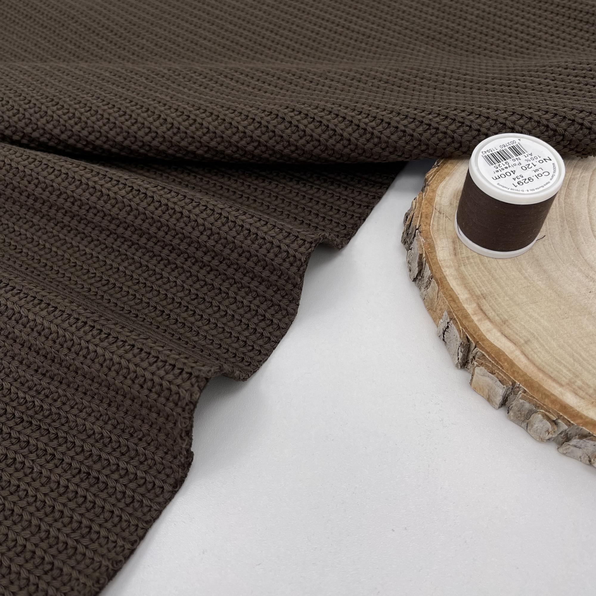 Трикотаж с обьемной вязкой. Вкус шоколада