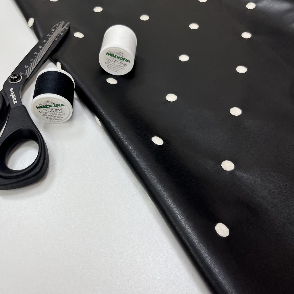 Экокожа с вышитым горошком. Миндальный марципан