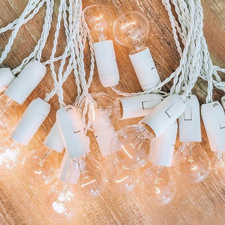 Ретро гирлянда белая