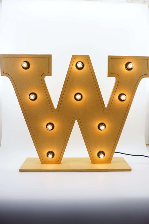 Буква W 60 см