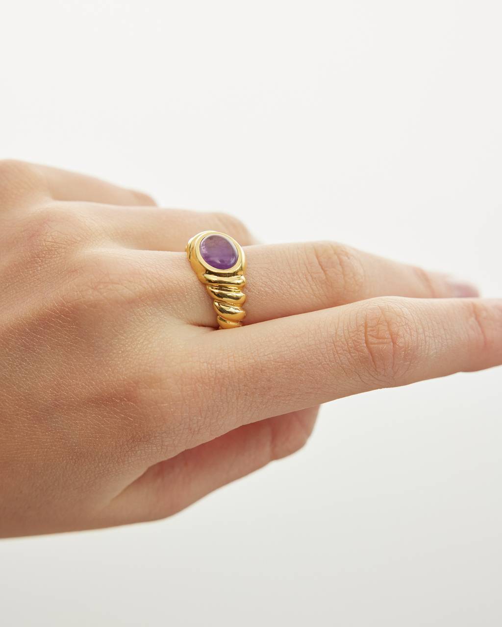 PREMIUM COLLECTION: Кольцо AGELLO с аметистом