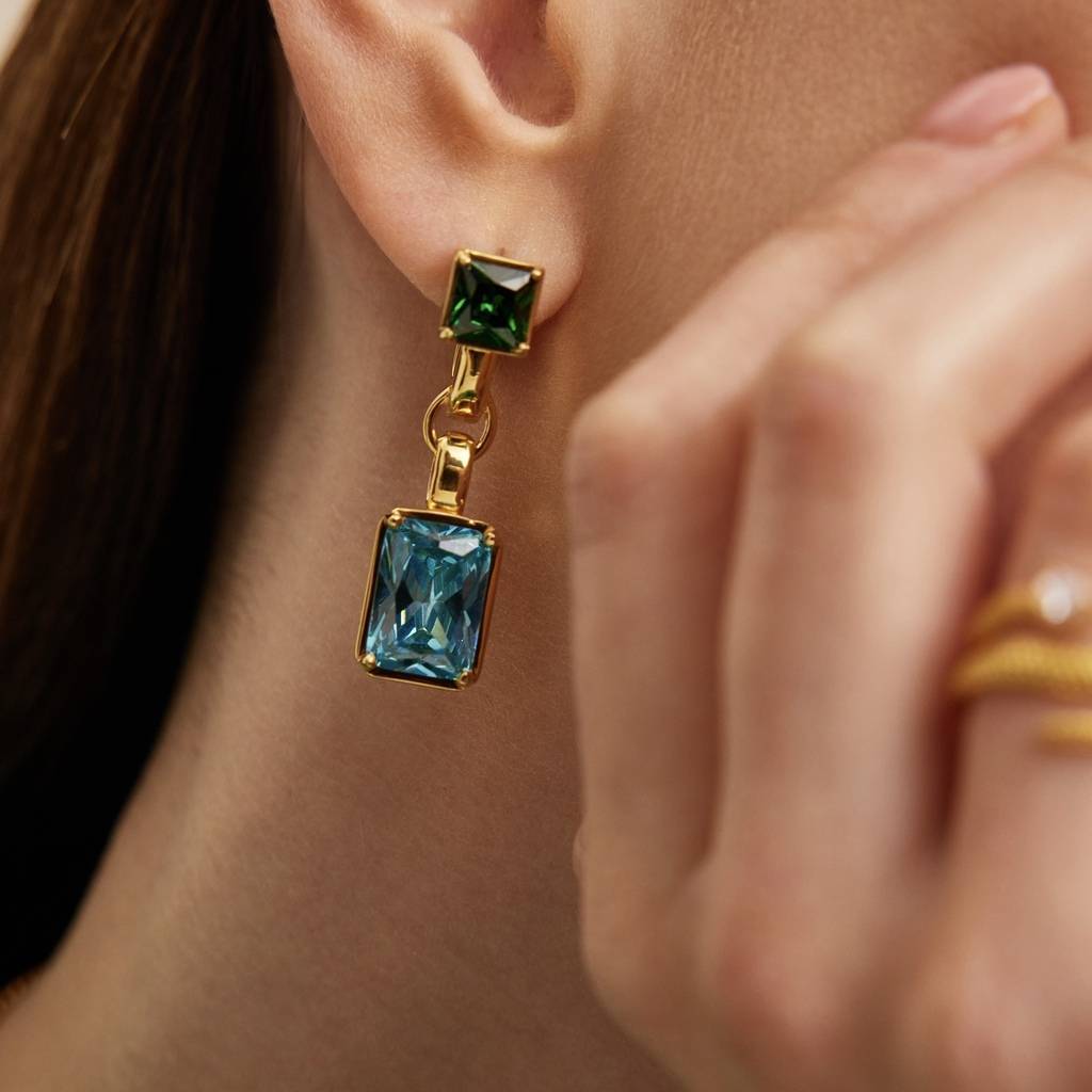 PREMIUM COLLECTION: Серьги MOLFETTA с изумрудными и аквамариновыми фианитами