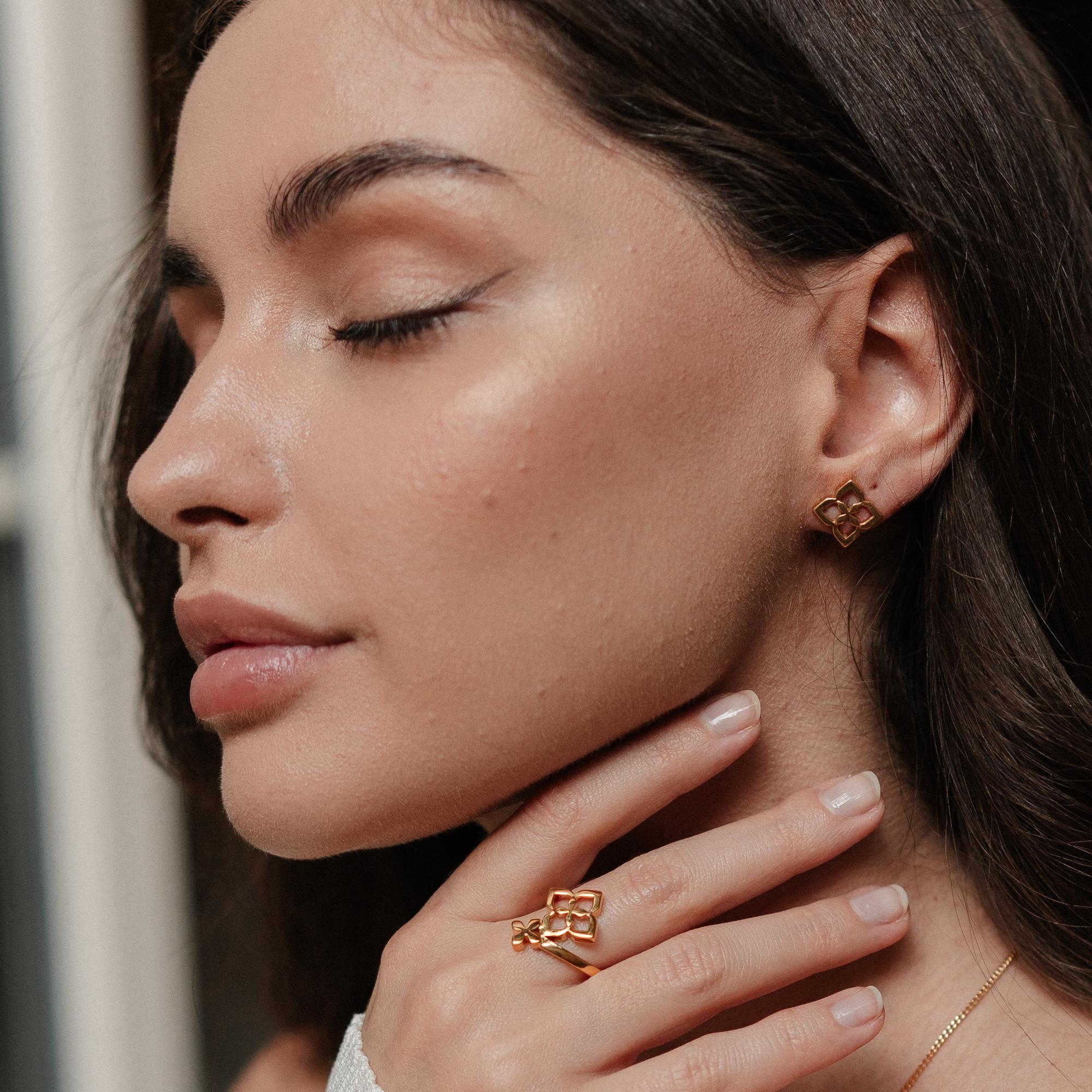 Серьги-пусеты LILA с позолотой