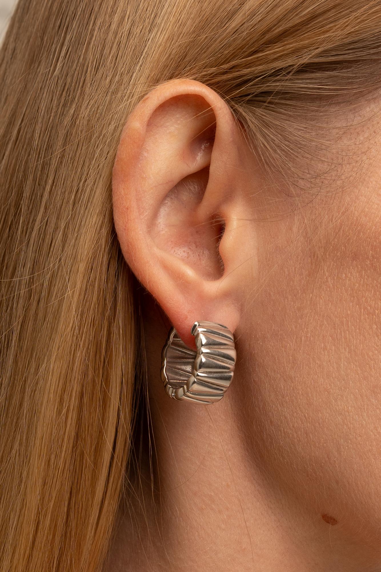 Серьги-кольца SIENA в родиевом покрытии