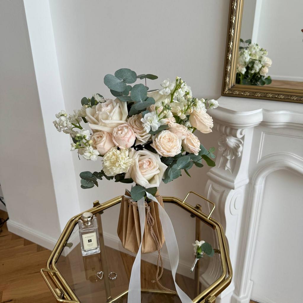 Букет в сливочно-пудровой гамме