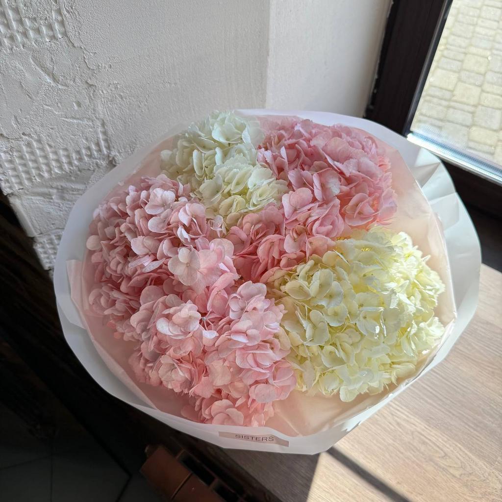 Букет гортензий