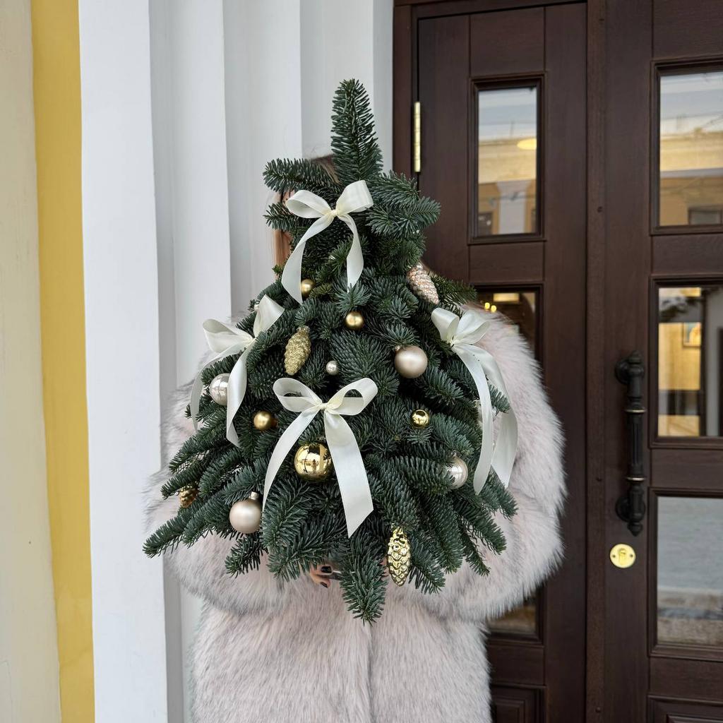 Елочка из нобилиса "Кремовое золото"