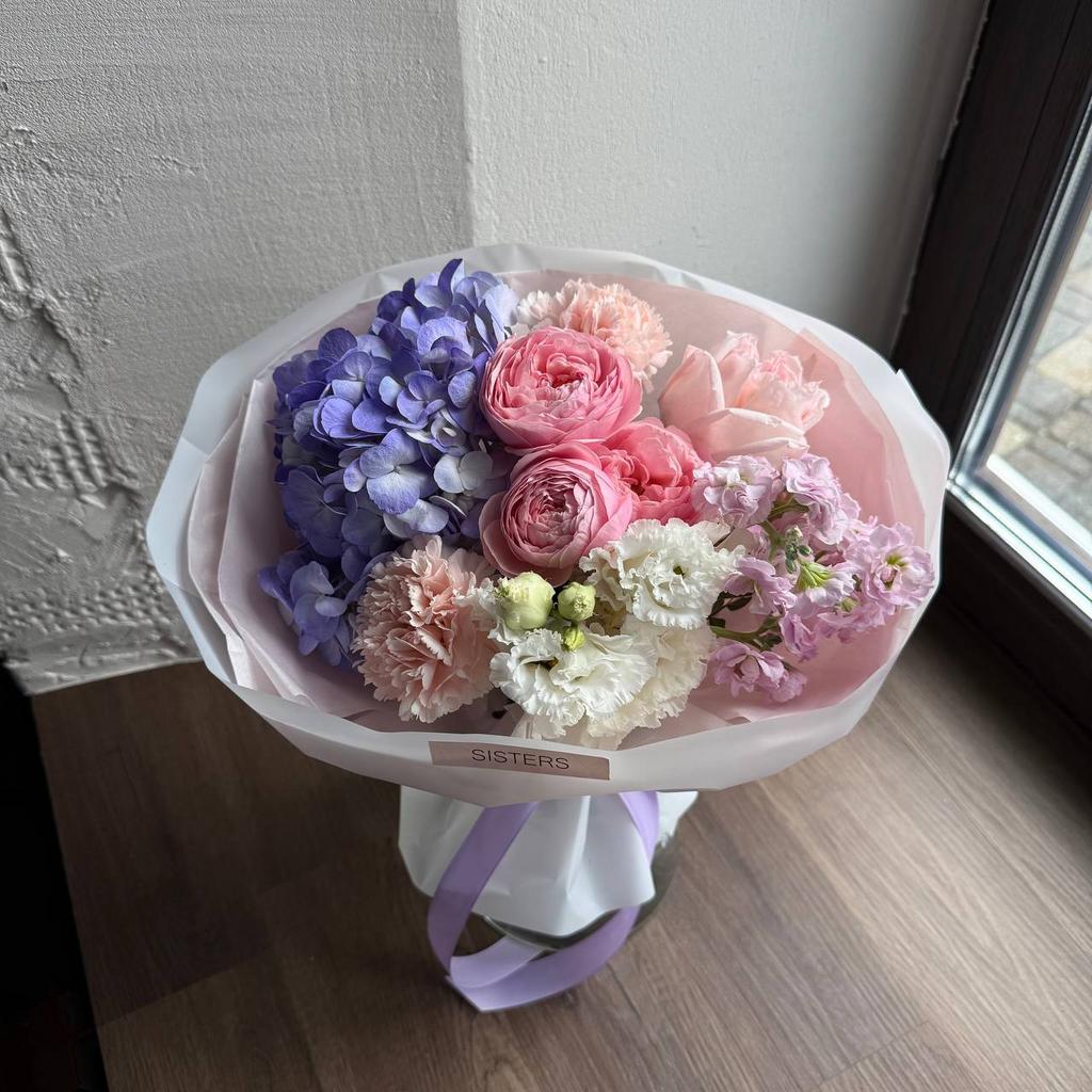 Авторский букет "Пурпурный"